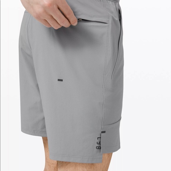 ~SOLD Lululemon license to train short 7” - Picture 5 of 11